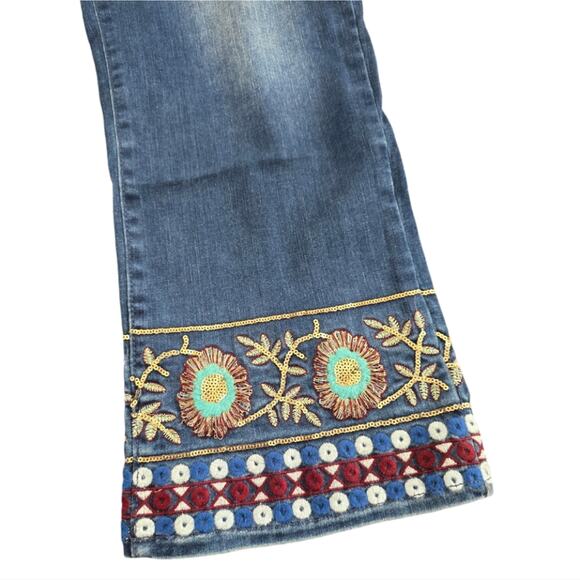 Embroidered Hem Jeans Blue‎ Denim Pants Floral Bohemian Women's - Picture 7 of 8